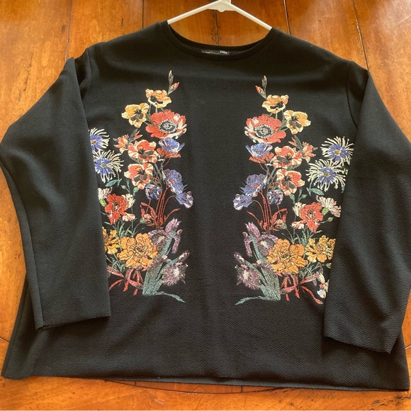 Zara Tops - Zara Floral Embroidered Black Long Sleeve Top NWOT size S